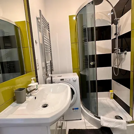 Słoneczny Blisko Jeziora I Gór Apartamento