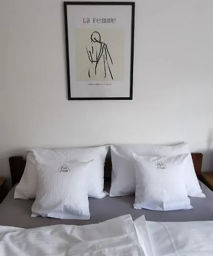 Sloneczny Blisko Jeziora I Gor * 비엘라와