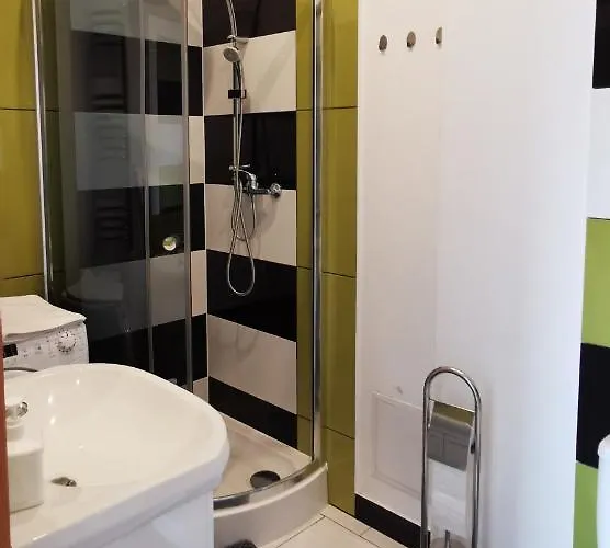 Sloneczny Blisko Jeziora I Gor 아파트