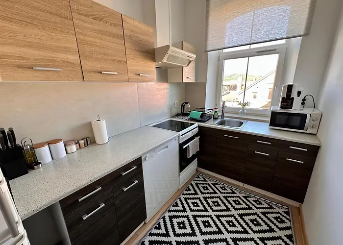 Sloneczny Blisko Jeziora I Gor 아파트 비엘라와