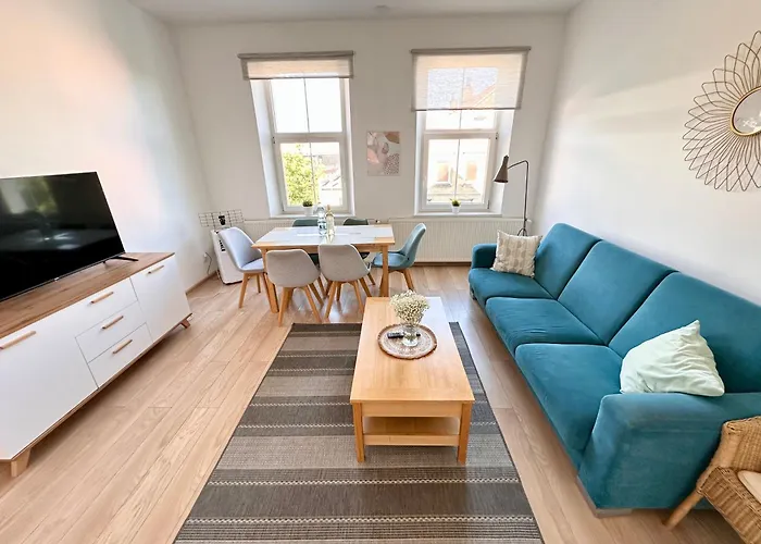 아파트 Sloneczny Blisko Jeziora I Gor 비엘라와